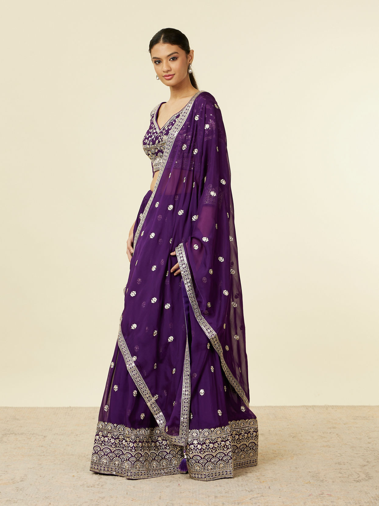 alt message - Mohey Women Purple Organza Lehenga with Embroidery image number 2